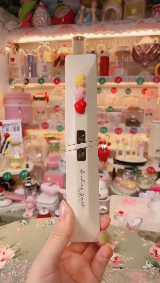 【闪购商品】摆件外带水果刀品质好，发货快，放心拍