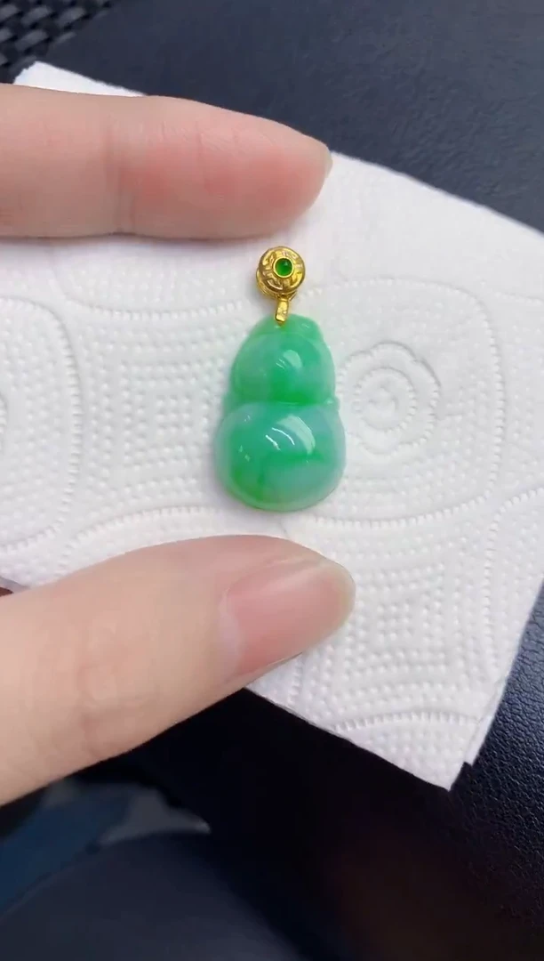 颈饰未镶嵌翡翠天然翡翠缅甸A货