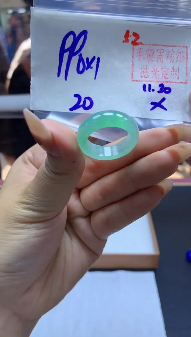 未镶嵌定制翡翠戒圈#990元-毛货需精细抛光