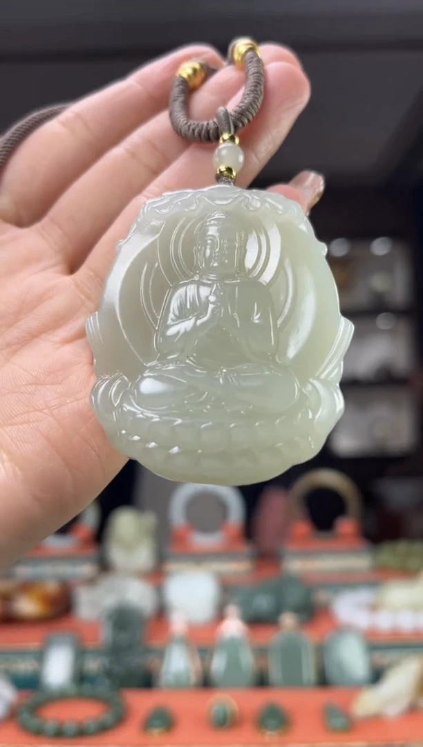 【闪购商品】和田玉颈饰未镶嵌佩佩猪 狗