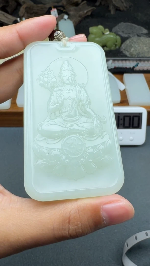 颈饰未镶嵌和田玉1