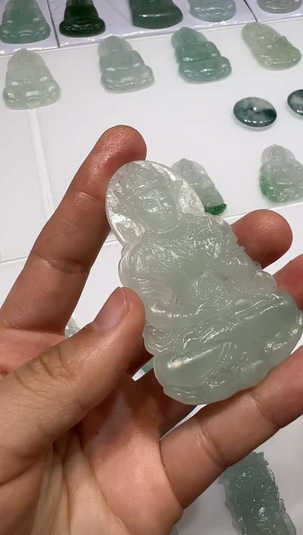 【闪购商品】定制翡翠未镶嵌度母