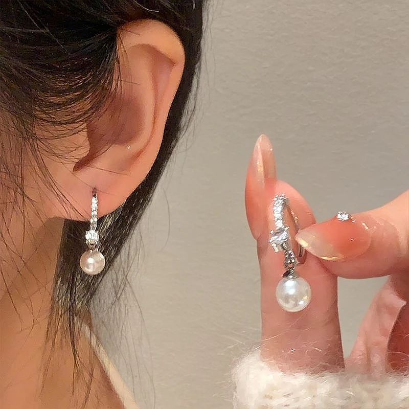 OLOIU 铜合金锆石耳饰 镶锆气质珍珠耳扣高级感精致耳环绝美耳钉