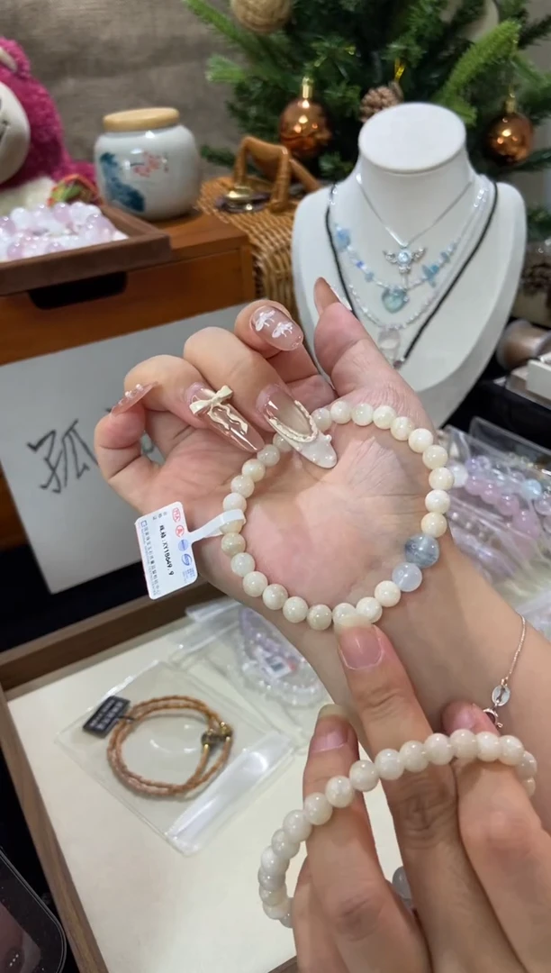 水晶手串未镶嵌孤品捡漏均匀瑕疵介意勿拍