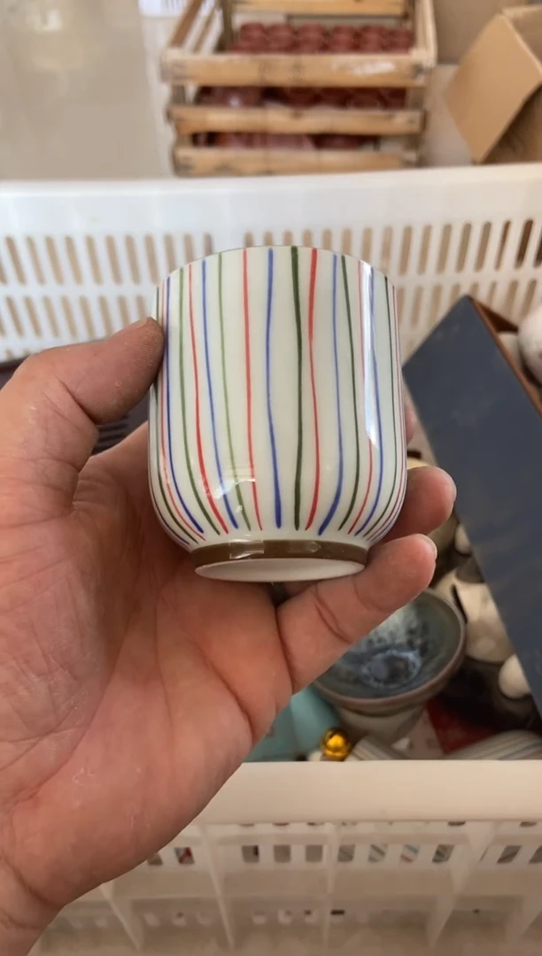 无运费险有瑕疵的摄影的产品有使用过的痕迹有点脏介意勿拍