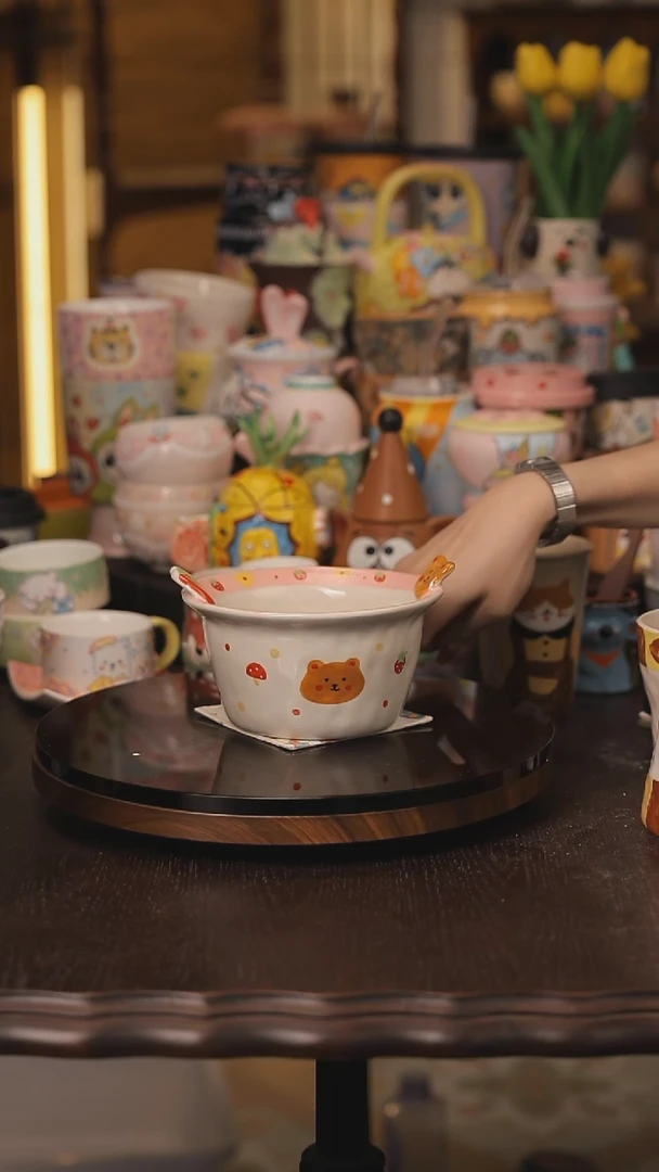 景德镇釉下彩绘设计师款式陶瓷