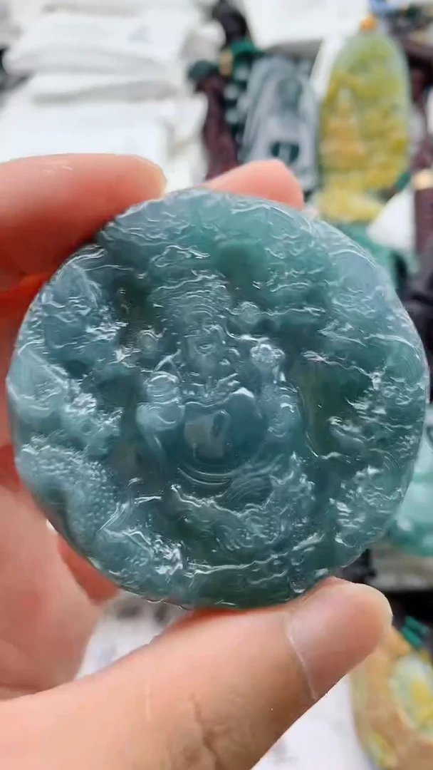 颈饰未镶嵌翡翠3