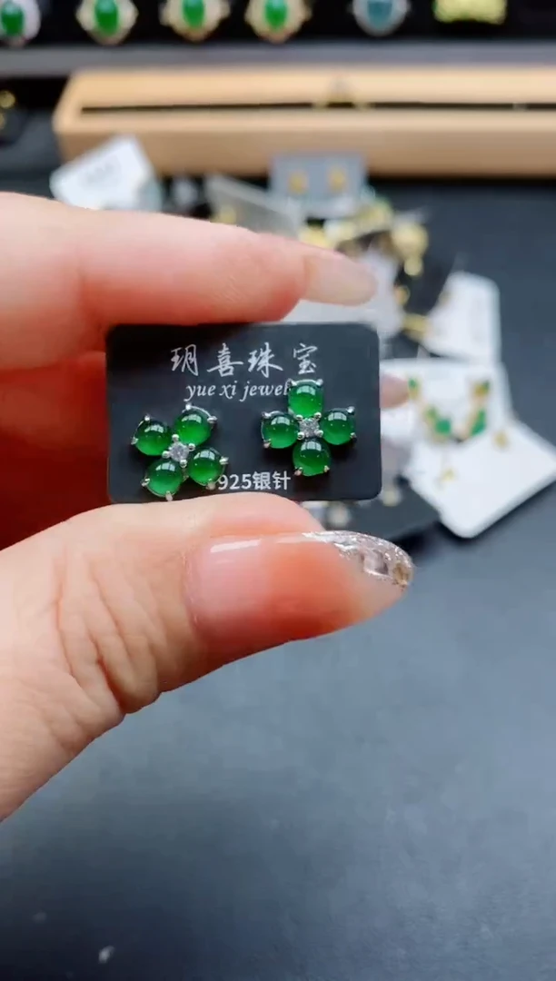 银S925镶嵌戒指翡翠1