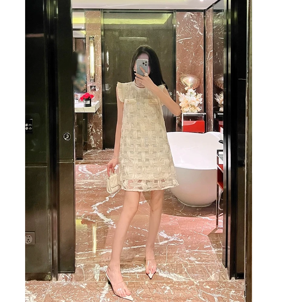 2025新款小众设计感编织法式小飞袖小香风连衣裙夏