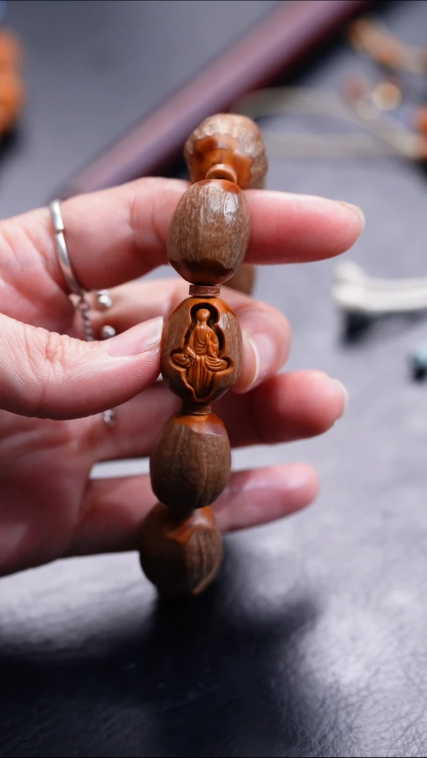 【闪购商品】橄榄核吊坠橄榄核