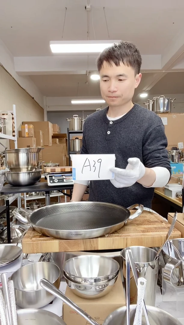 A39 微瑕卓德铭烤盘（使用）