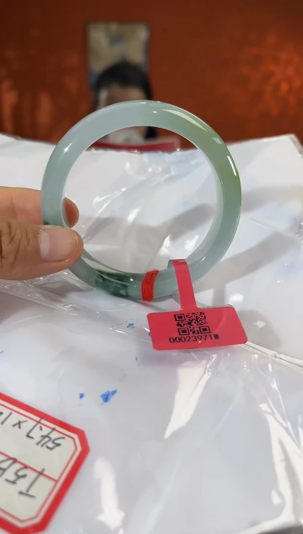 未镶嵌手镯翡翠54