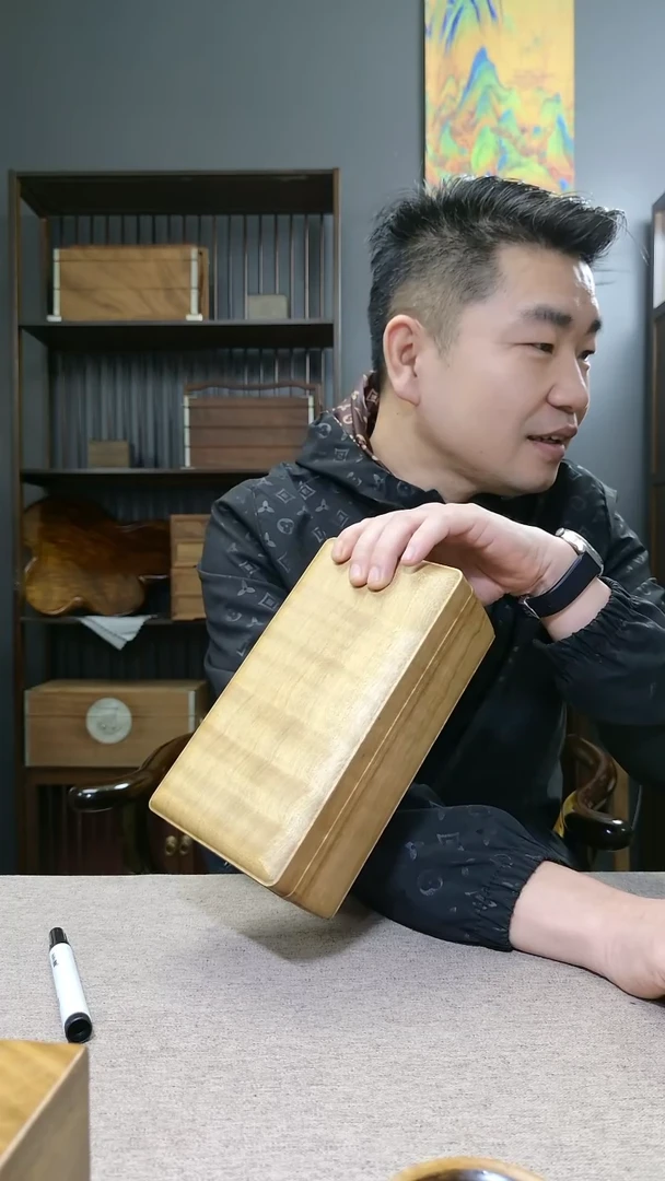 金丝楠用****3金丝楠木枯木水波纹文房手捧盒