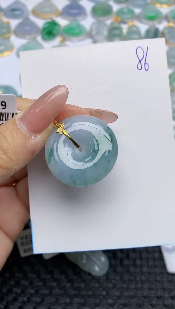 【闪购商品】翡翠颈饰18K金镶嵌天然A货翡翠 86