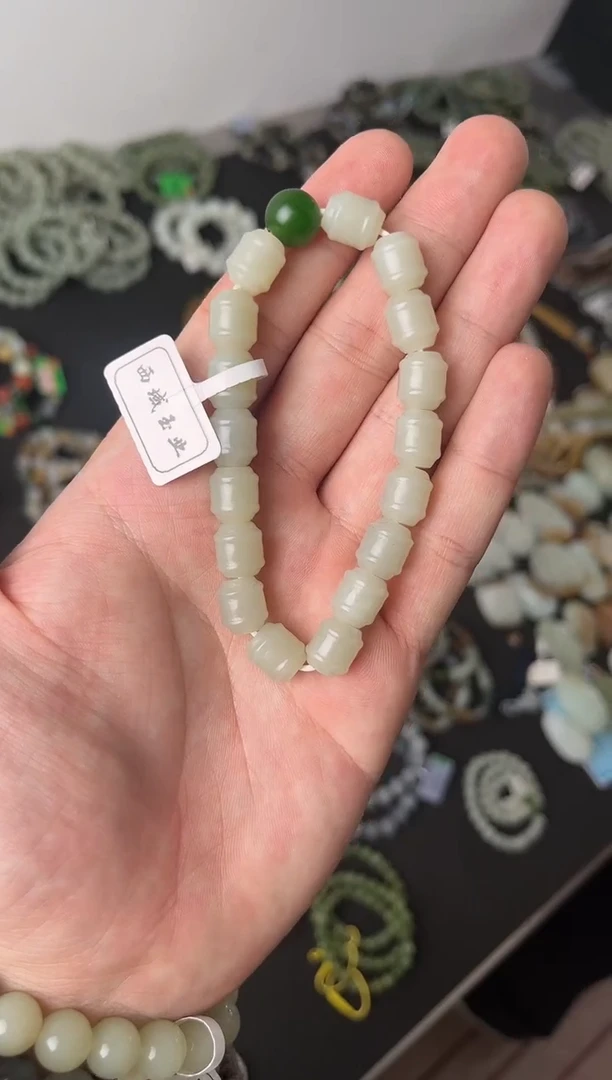 【闪购商品】和田玉手串未镶嵌且末青白竹节手串微色差