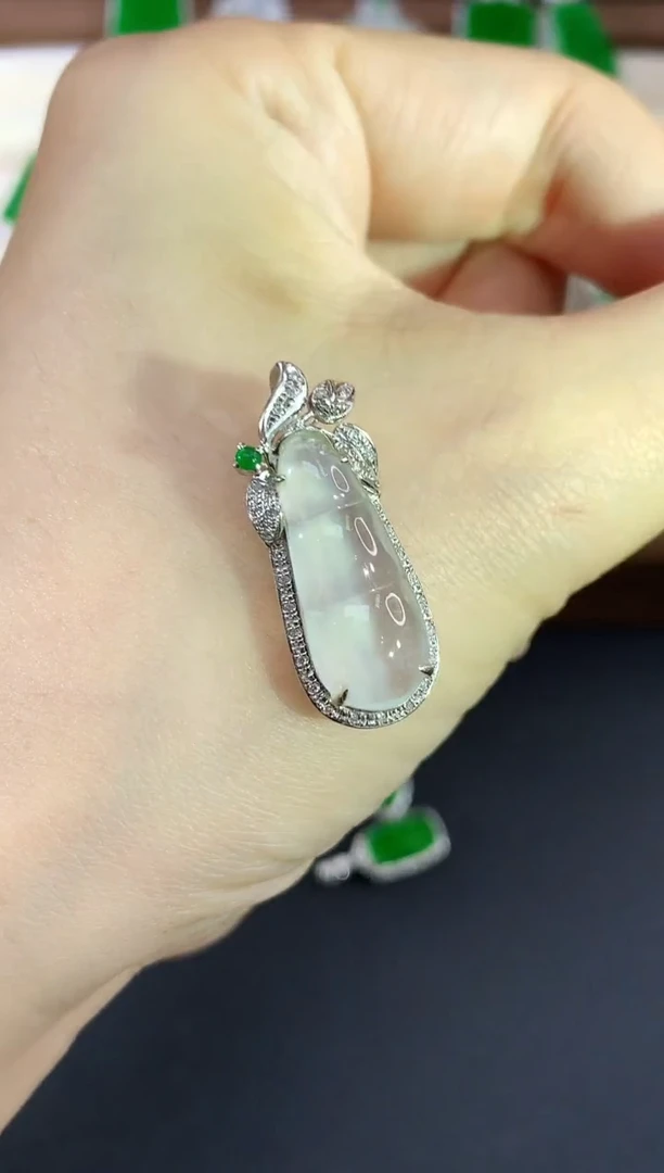 吊坠(不含链)18K金镶嵌翡翠52|3980