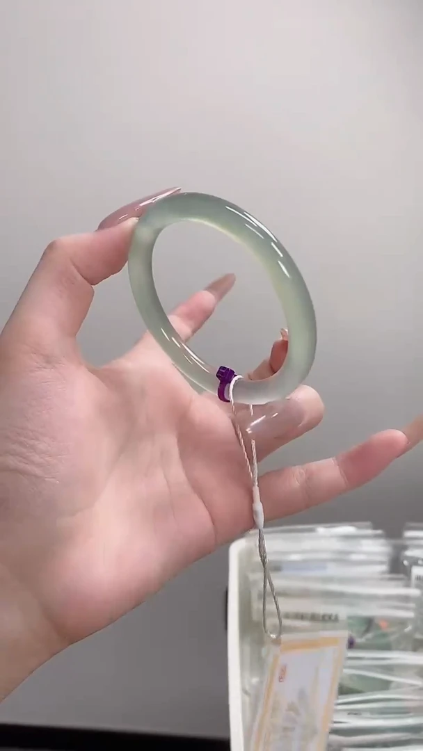 手镯玛瑙/玉髓未镶嵌56圆条