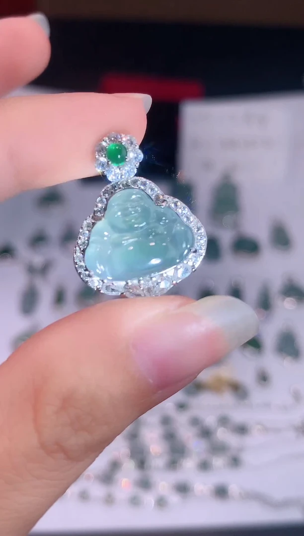 颈饰未镶嵌翡翠0芹0翡翠珠宝709