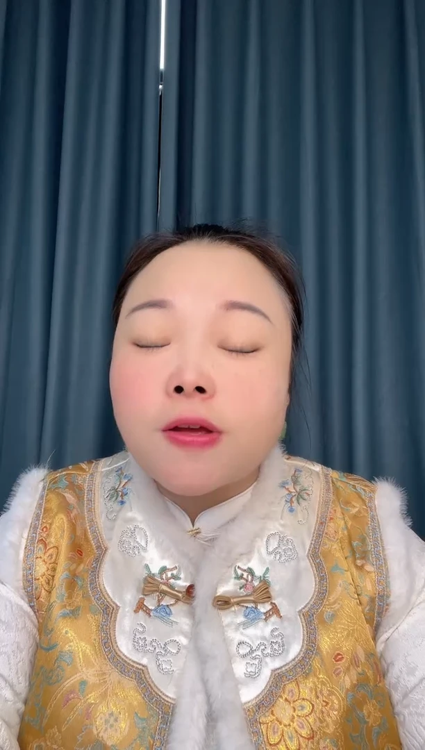 未镶嵌手镯定制翡翠红****滩手镯