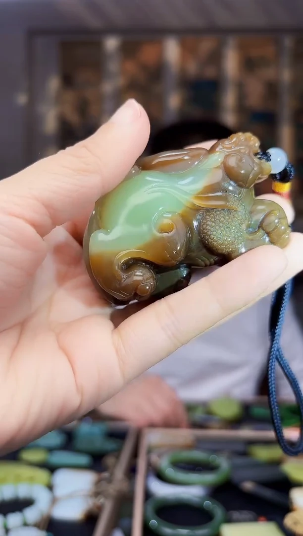 【闪购商品】和田玉挂件未镶嵌拍一发一