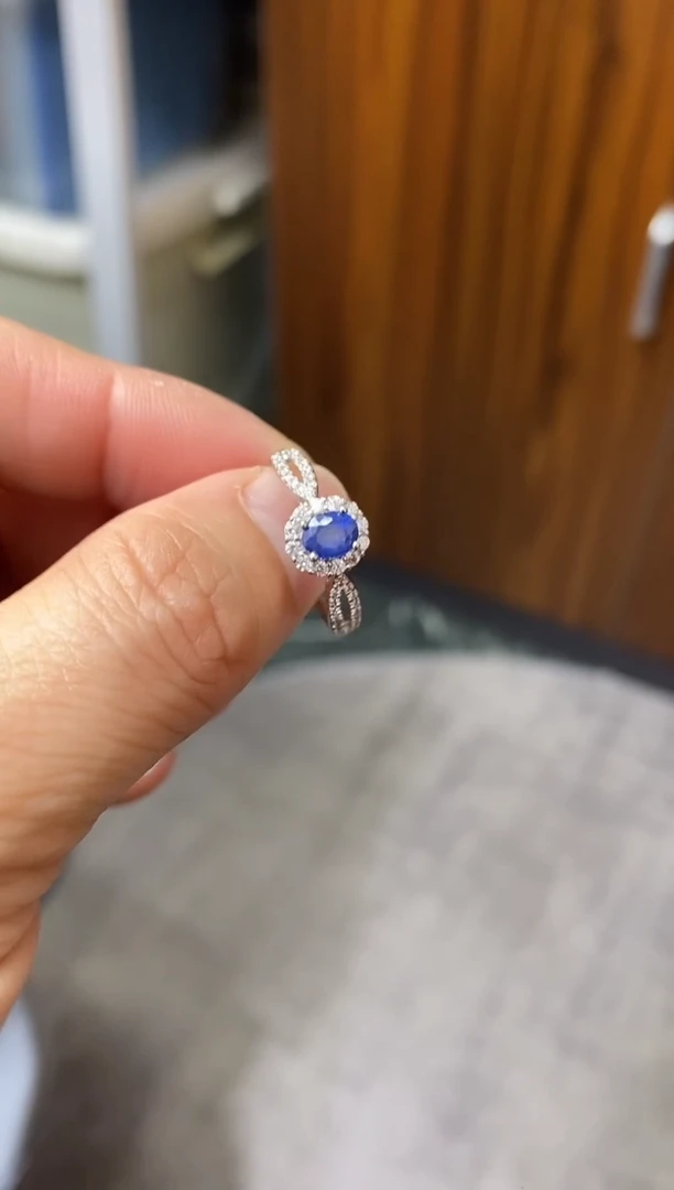 戒指蓝宝石银S925镶嵌蓝宝石戒指