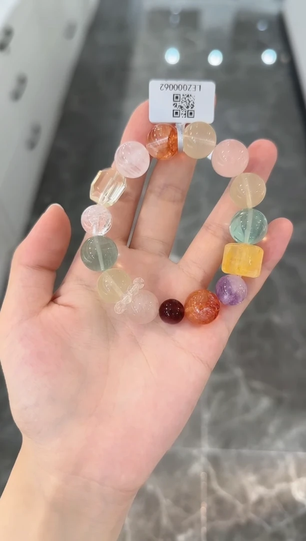 水晶手串未镶嵌手串