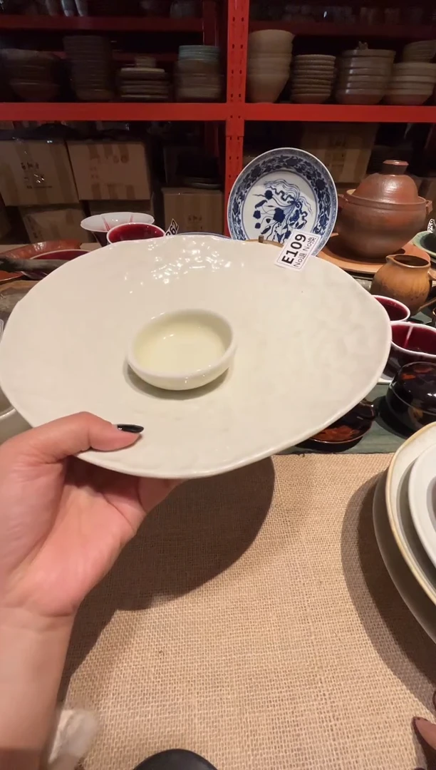 瓷片珍**姐e109锤纹荷叶大盘福利