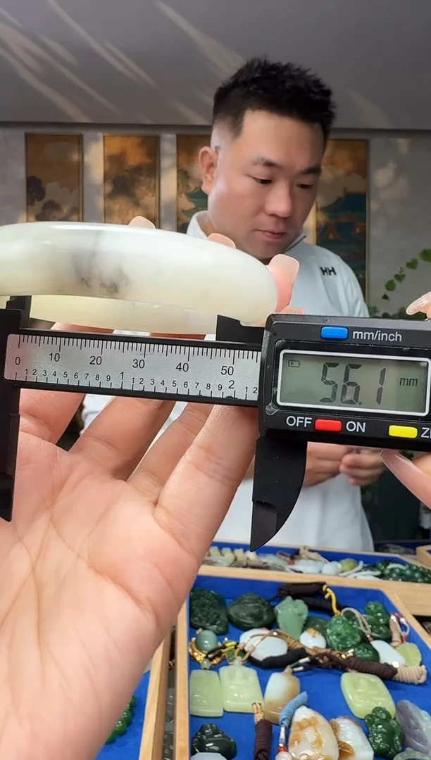 颈饰未镶嵌和田玉拍一发一