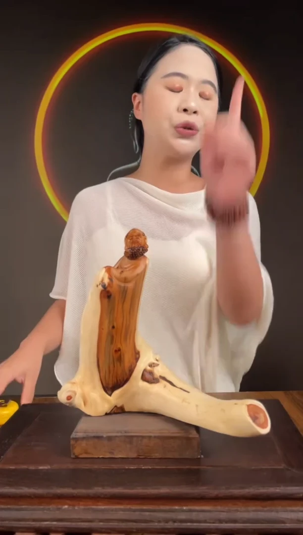 柏木（崖柏）手工摆件,先抢先得! 编号:9