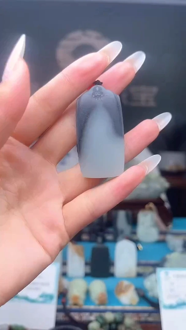 未镶嵌和田玉挂件1