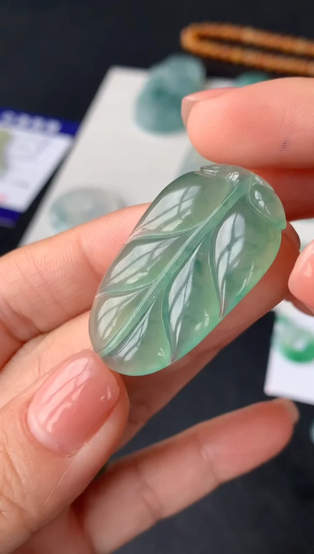 【闪购商品】定制翡翠未镶嵌0263231158