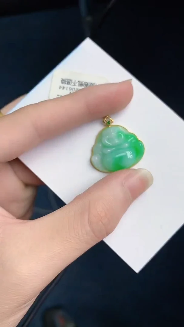 【闪购商品】翡翠颈饰18K金镶嵌90...............