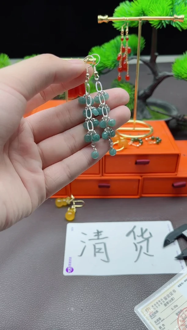 翡翠银S925镶嵌耳饰911000