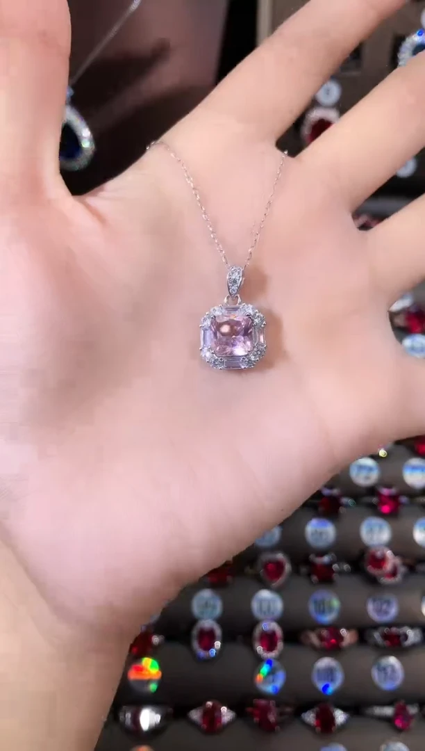 吊坠(赠链)银S925镶嵌绿柱石8银色