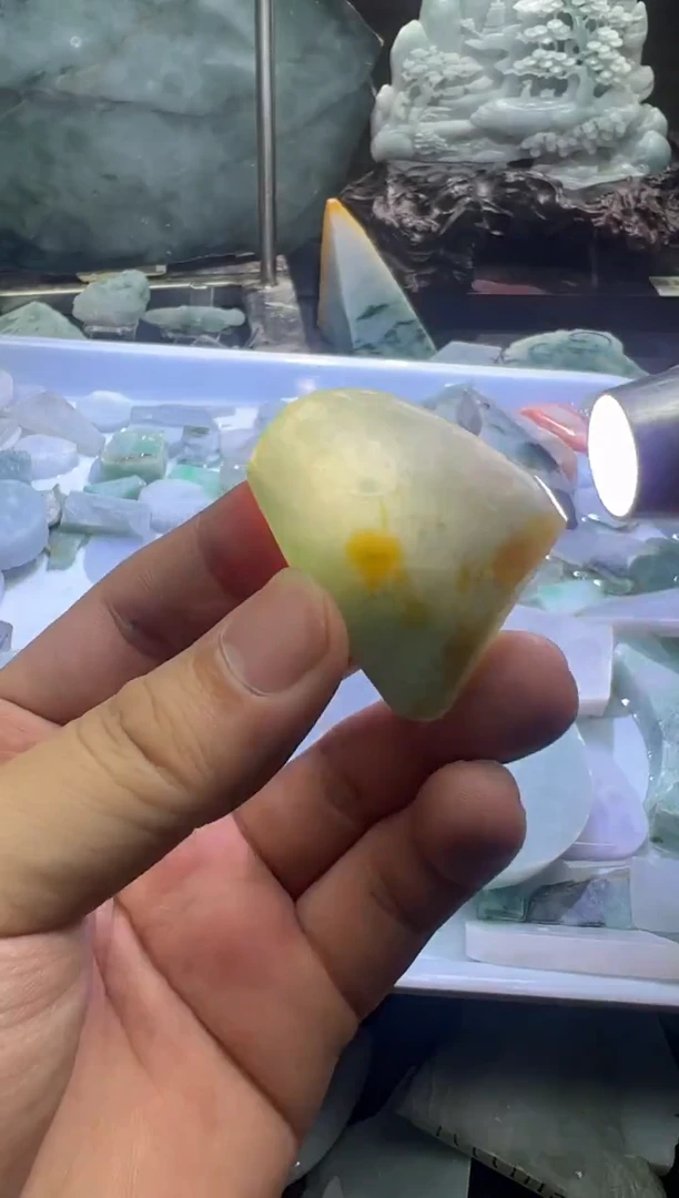 未镶嵌挂件翡翠天然缅甸翡翠A货