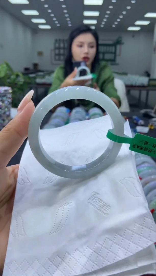 未镶嵌手镯翡翠0001815