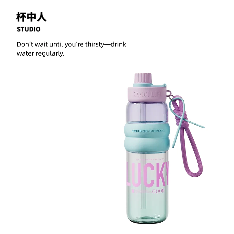GOOM格沫运动水杯夏季户外新款学生太空杯可爱大容量吸管水杯