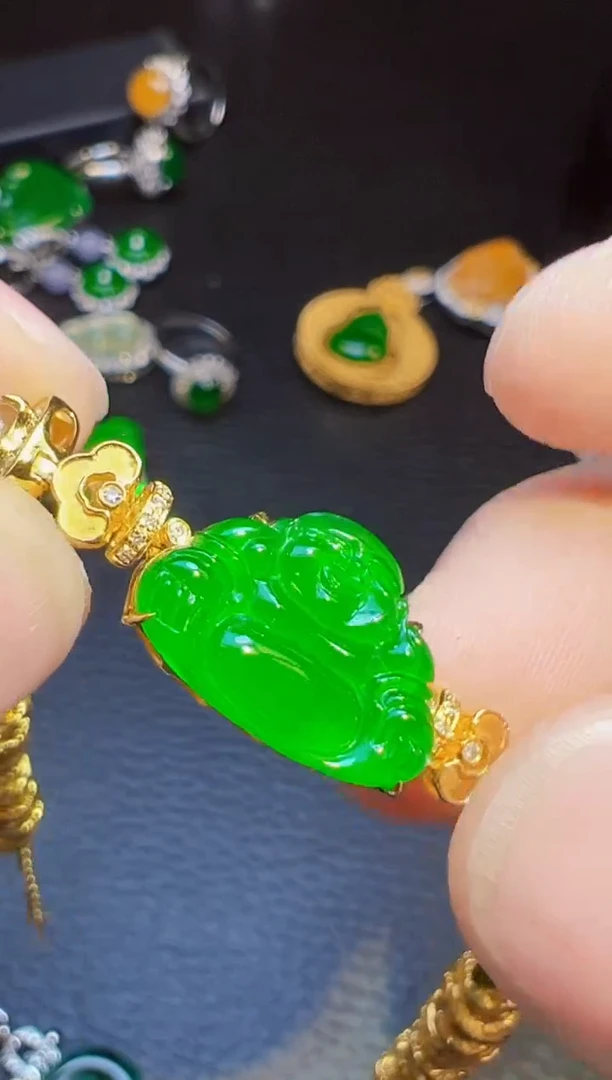 足金镶嵌手链翡翠乌****童翡翠