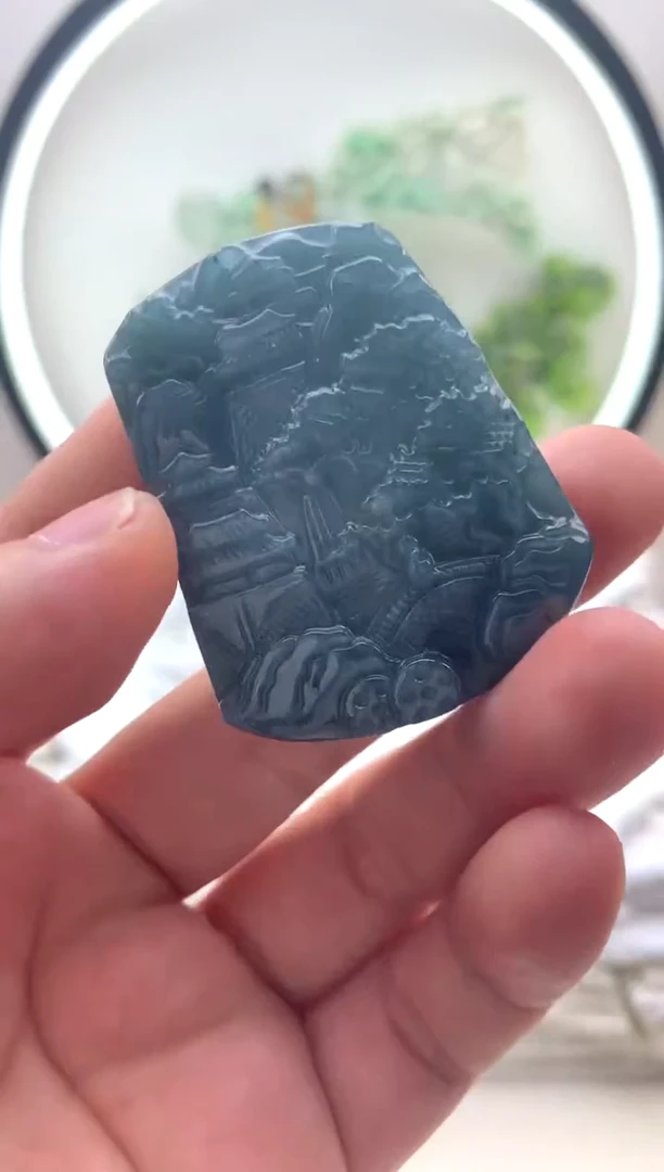 颈饰未镶嵌翡翠山水牌