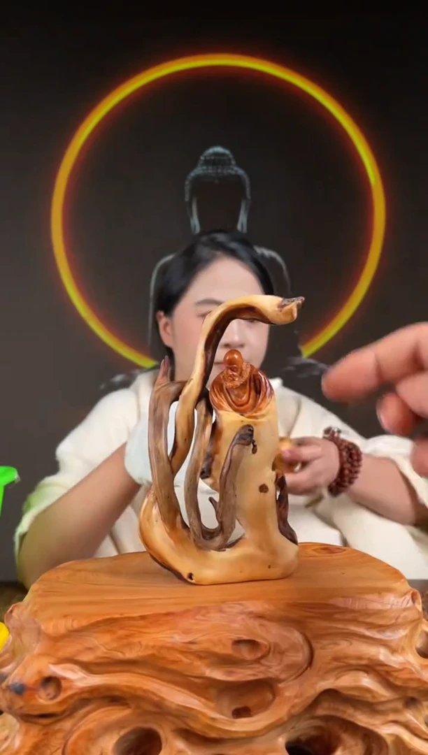 柏木（崖柏）手工摆件,先抢先得! 编号:305