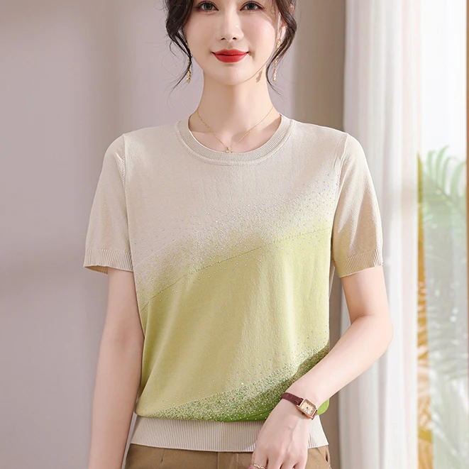 中老年女装夏季上衣洋气套装2025新款妈妈装冰丝小衫宽松短袖T恤