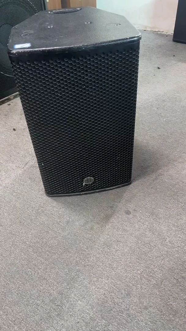 8新不包邮 单只 10寸专业音响   运费到付