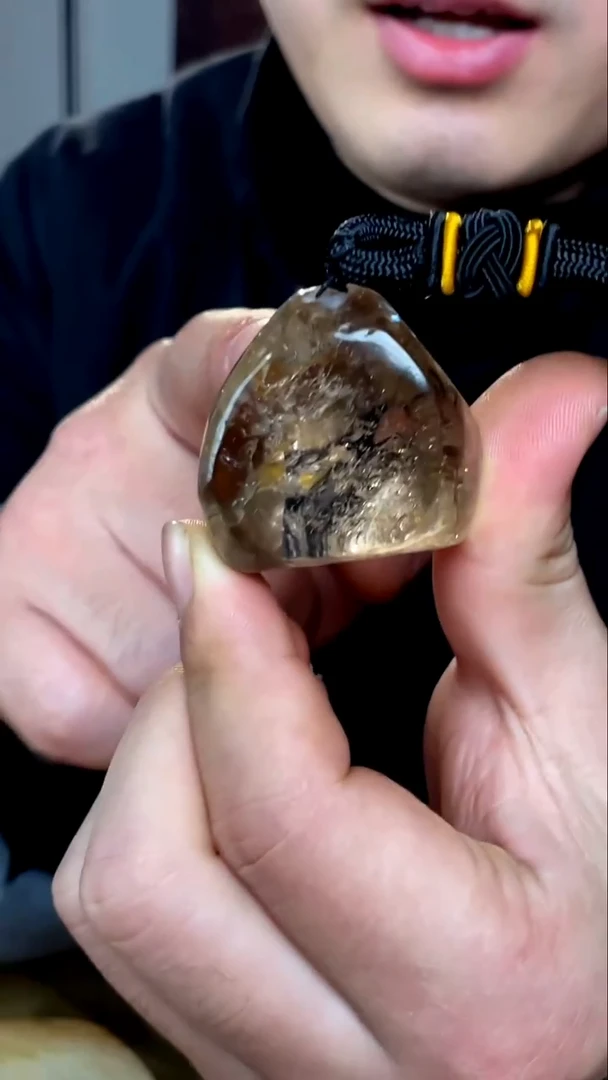 水晶摆件未镶嵌125
