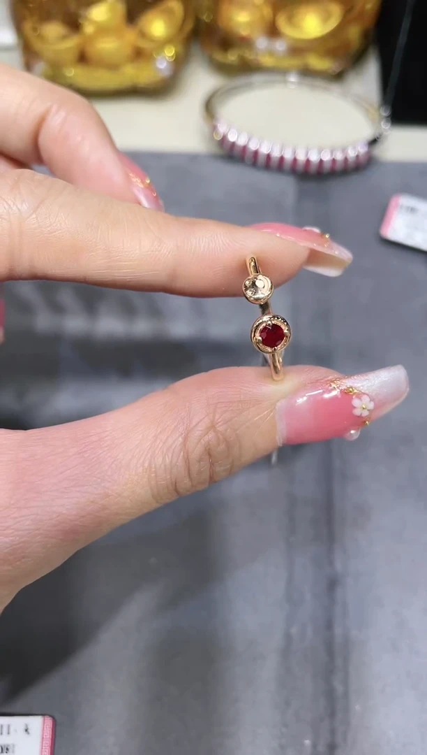 【闪购商品】红宝石戒指18K金镶嵌·