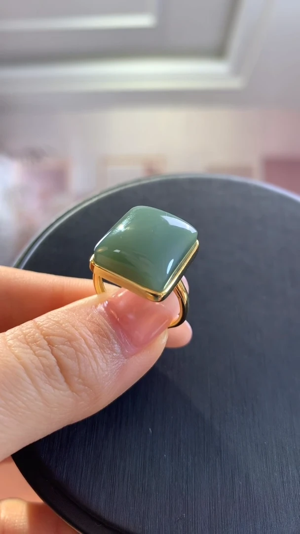 银S925镶嵌和田玉挂件瓷蓝方形大戒指