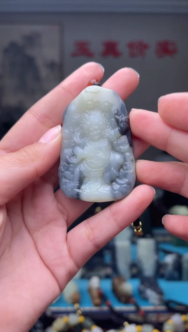 未镶嵌和田玉挂件1