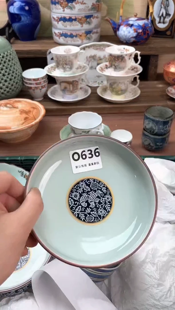 瓷片你***谁636