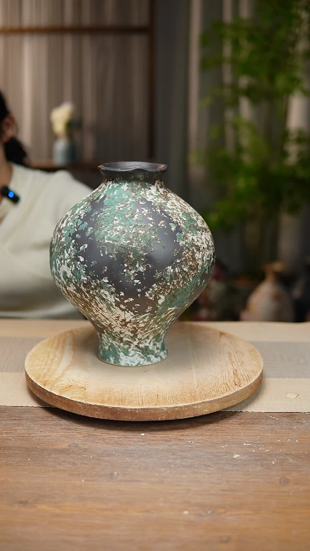 【闪购商品】陶瓷   花器涂鸦绿灯笼