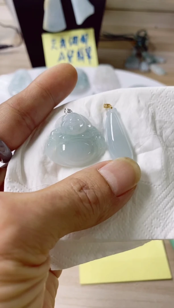 翡翠未镶嵌颈饰用****126天然缅甸翡翠A货分6单