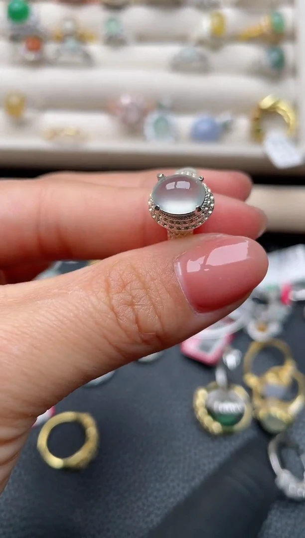 【闪购商品】翡翠戒指未镶嵌1111111111  52